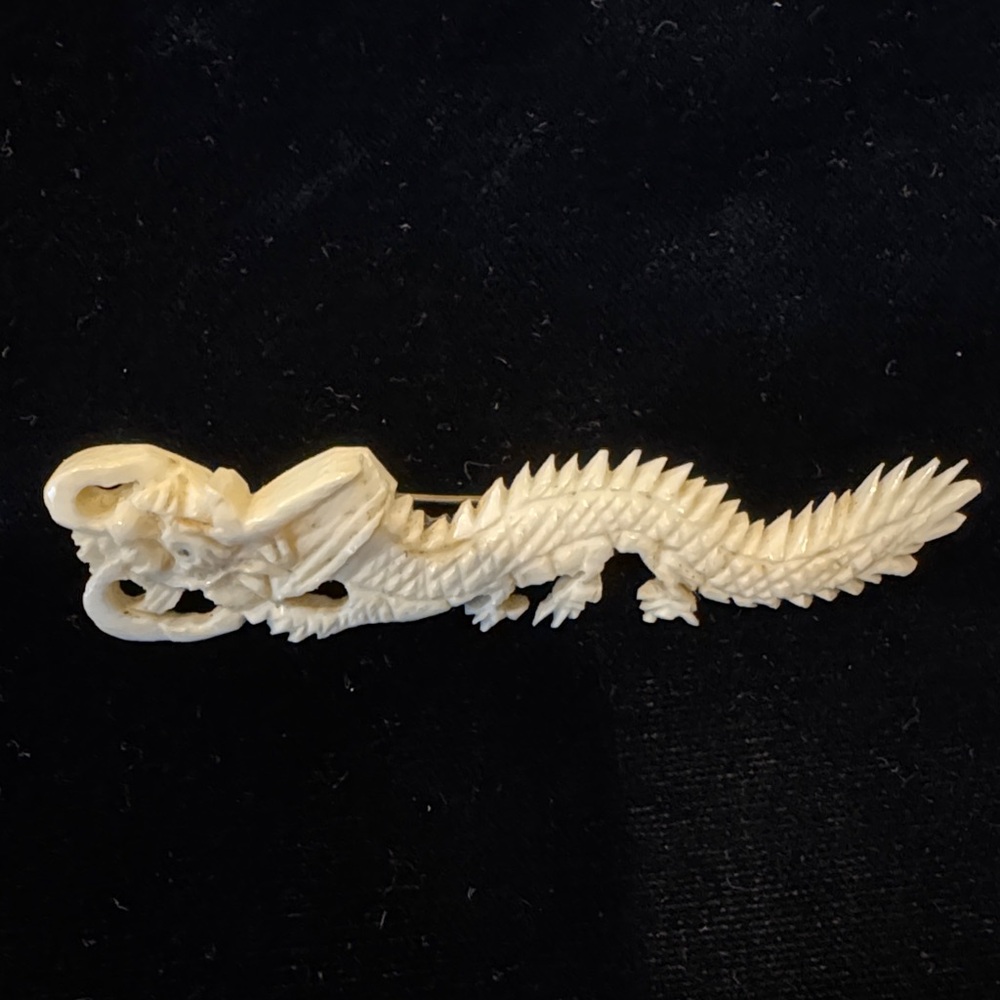 Vintage/Antique Chinese Carved Bone/Faux Ivory Dragon Brooch